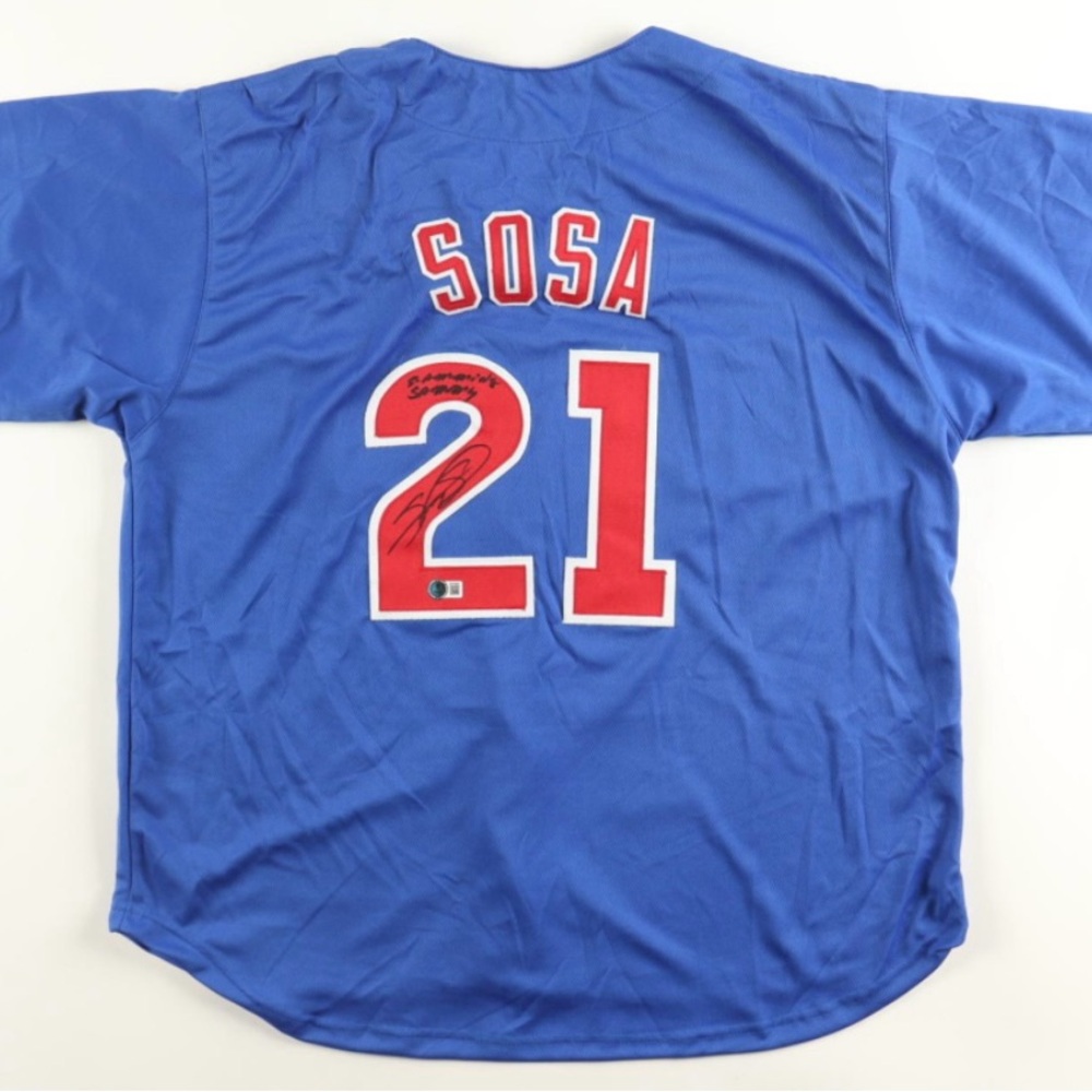Sammy Sosa Signed Jersey Inscribed "Slammin Sammy" (Beckett)